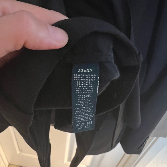 Perry Ellis Black Slim Fit Suite size 38R / pants 33x32 - Picture 4 of 6